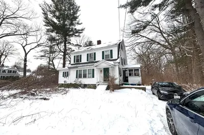 13 Springs Rd