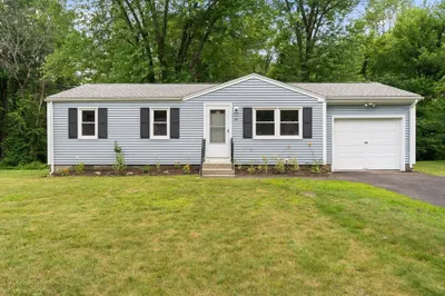84 Sandy Hill Rd