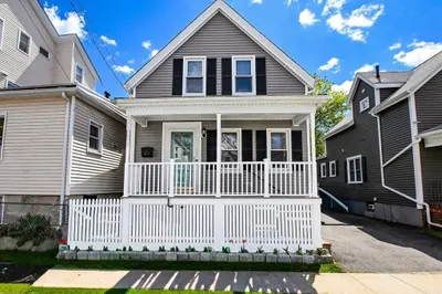 136 Field St