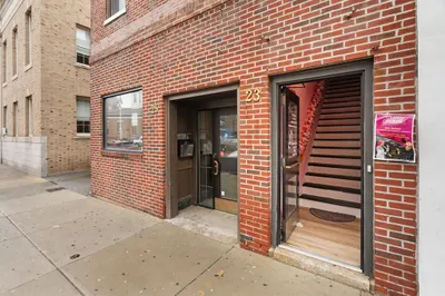 23-25 Meridian Street 1