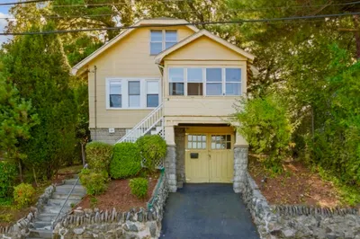 59 Riverview Rd 1