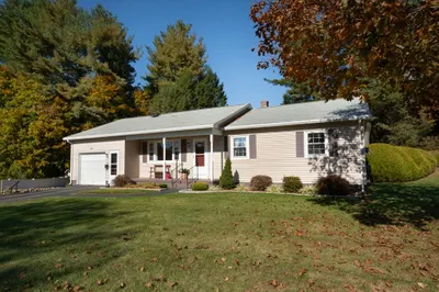 104 Sullivan Dr 1