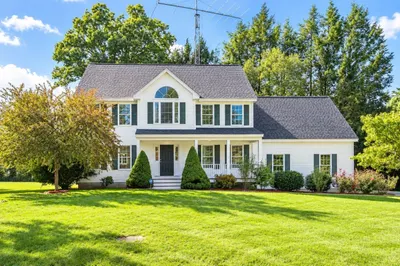 10-b Henley Rd 1