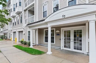 53 Bartlett Way #102 1