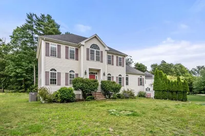 2 Mill Ln