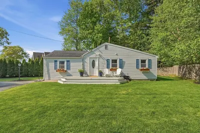 12 Pleasant Cir