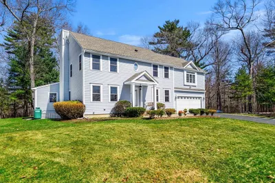 4 Balsam Drive