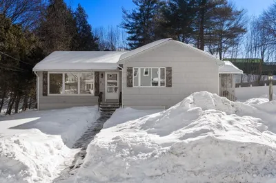 6 Nathaniel St