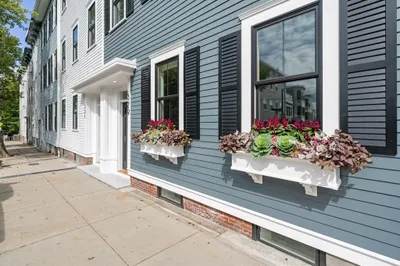 329 Bunker Hill Street