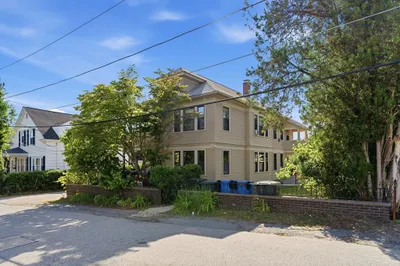 23-25 Glenwood St 1