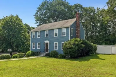 4 Blueberry Lane 1