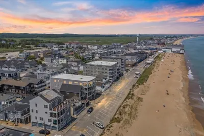 21 Atlantic Ave #5 1