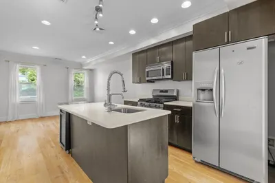 178 Chestnut Ave #3