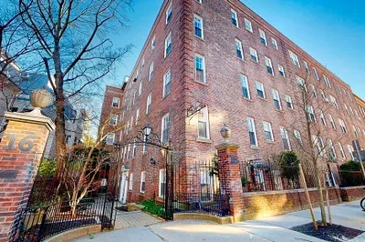 16 Chauncy St #24