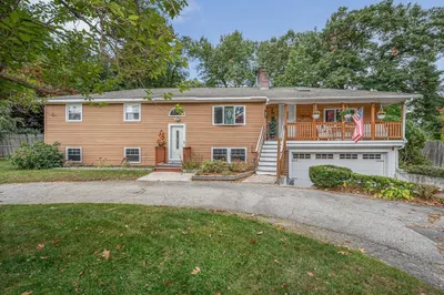 24 Myrtle Ave 1