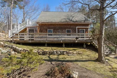 42 Englewood Rd