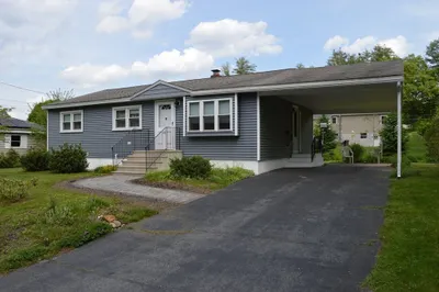48 Phillips Rd