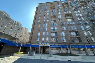 44 Washington St #611