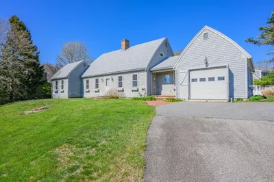 181 Elliott Rd 1