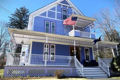 84 Church St 1