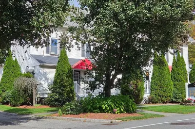 10 Main St #2 1