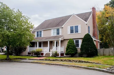 80 Bow Ridge 1