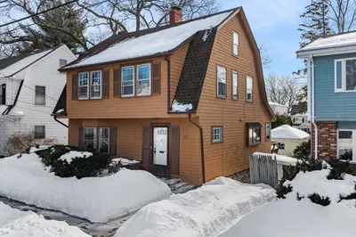 10 Arbutus Road