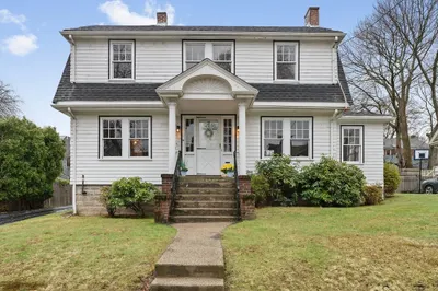 10 Allen Rd