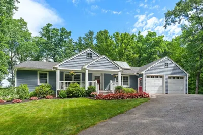 20 Tanglewood Rd 1