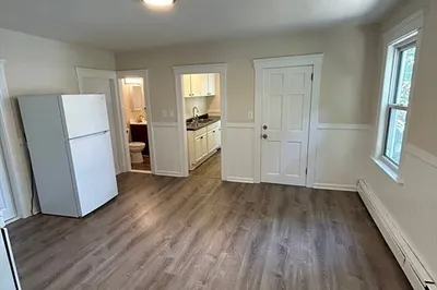 5 Robinson St #2