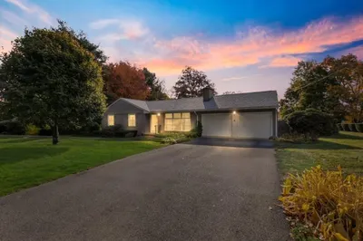 520 Chadwick Rd
