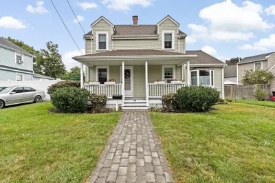 38 Greenvale Ave