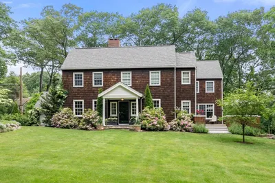 21 Hilltop Road 1