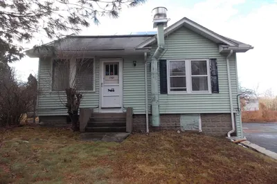 150 Framingham Rd 1