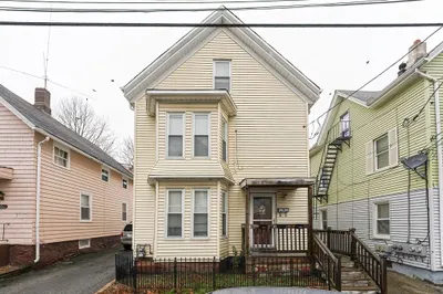 31 Wilson Ave 1