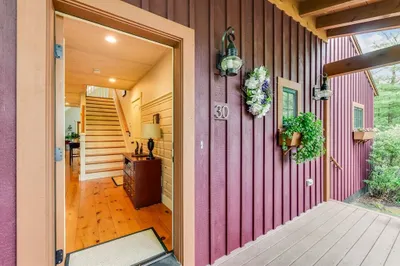 30 Hickorywood 1