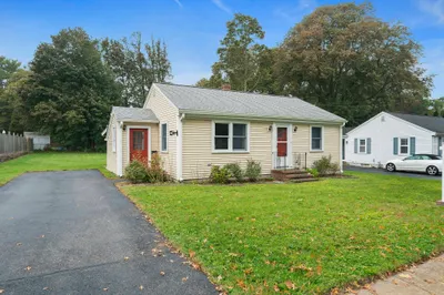 27 Olmsted Terrace 1