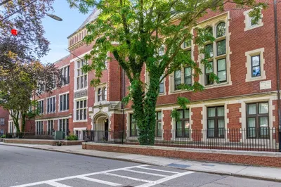 76 Elm St #317