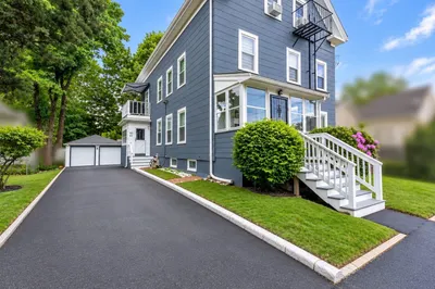 63 South-leyden Street 1