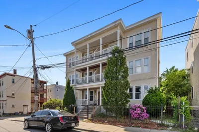14 Estella St #2