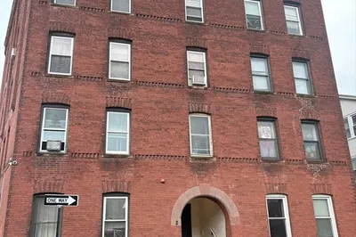 2 Preston St 1