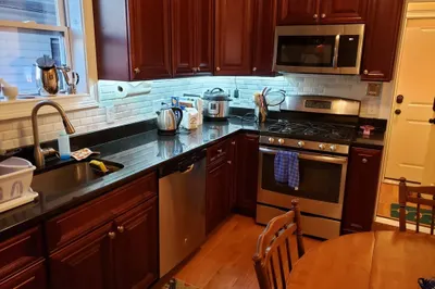 206 Summer St #2
