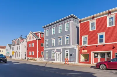 93-95 Bridge St #2