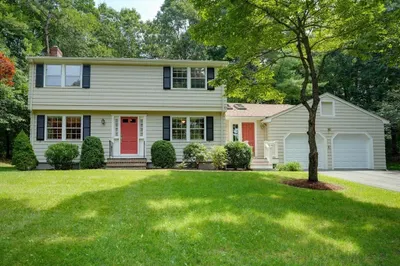 10 Emerson Road 1