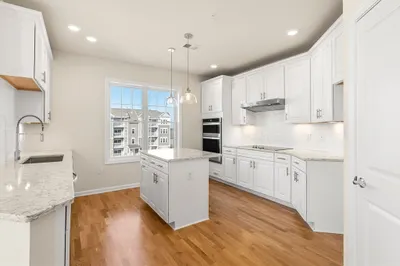4 Peters Farm Way #312 1