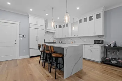 298 Washington Street #210