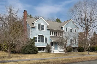 21 Bryant Rd
