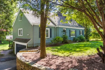 65 Rokeby Rd