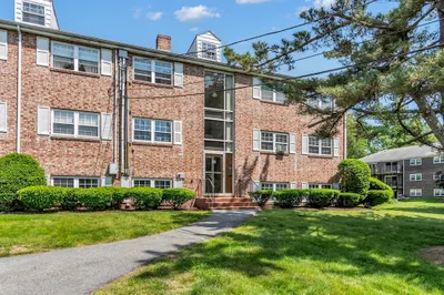23 Edgelawn Ave #6 1