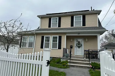 27 Brookline St